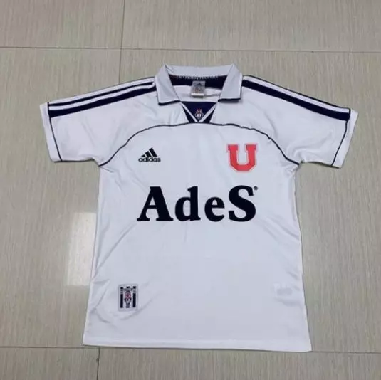 CAMISETA RETRO VISITA UNIVERSIDAD DE CHILE 1999