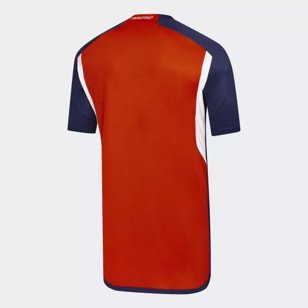 CAMISETA VISITA UNIVERSIDAD DE CHILE 2023